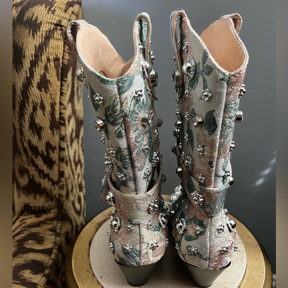 Azalea Wang Diligent Western Bootie - Picture 3 of 6